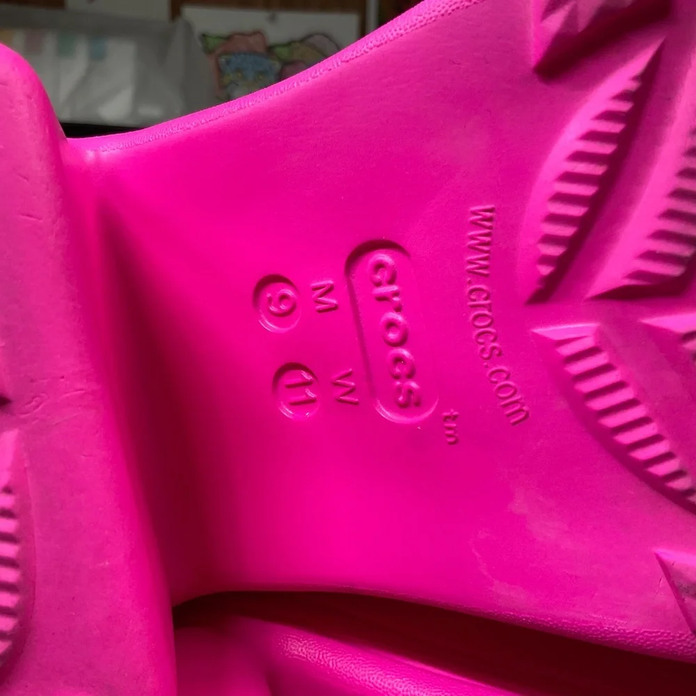 Crocs Siren clogs, neon hot pink, women’s 11, men’s 9 - Picture 4 of 11